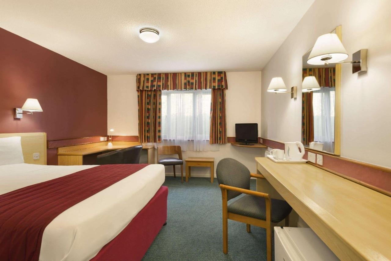 Days Inn Hotel Bradford - Leeds Brighouse Ngoại thất bức ảnh